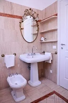 *** Hotel Cappucci Home Holidays Rome Italy