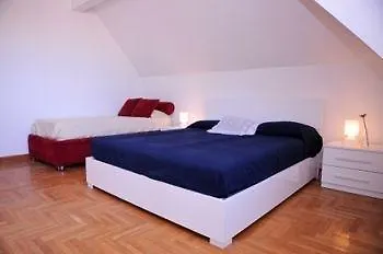Hotel Cappucci Home Holidays Rome